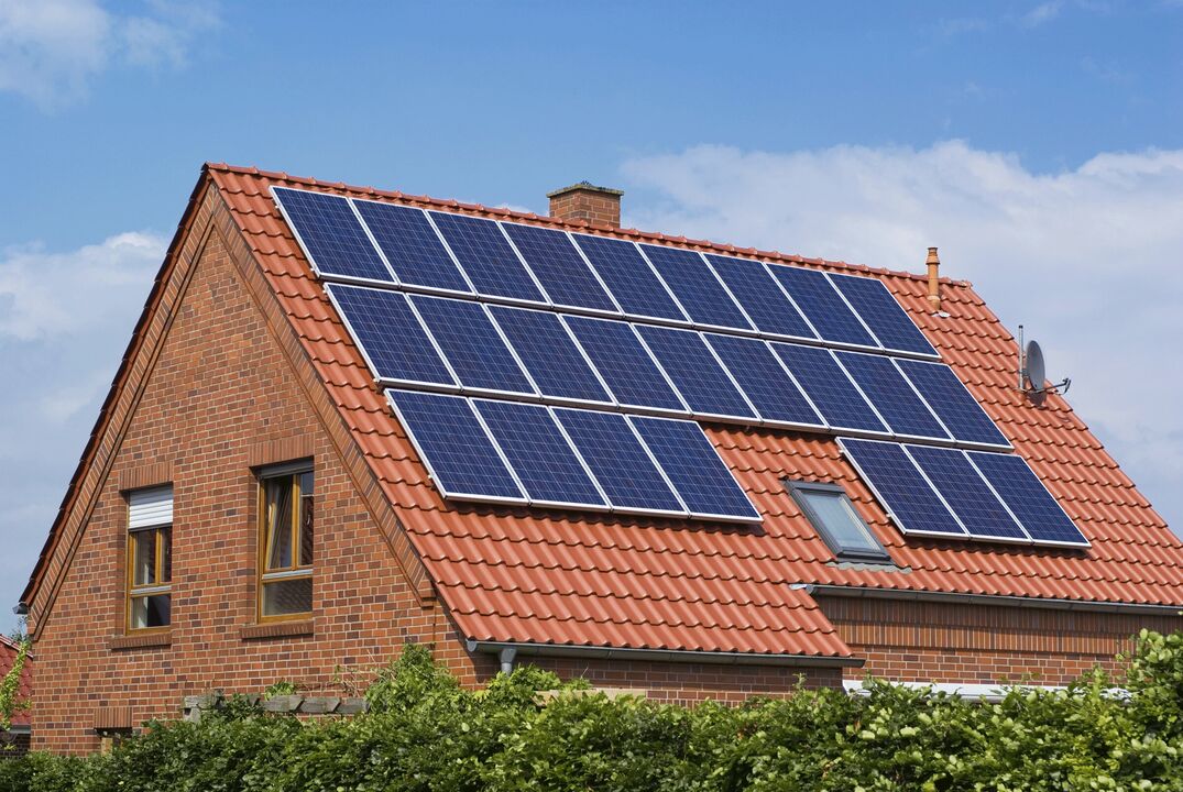 solar panels for energy saving in the home